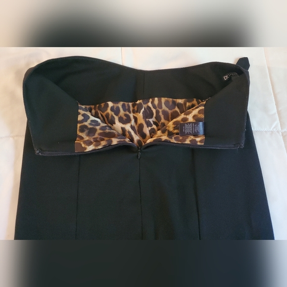 Express Pencil Skirt - Picture 7 of 9